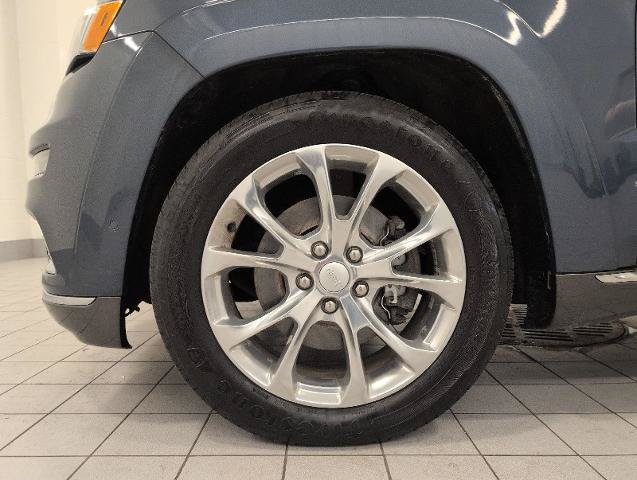 Used 2020 Jeep Grand Cherokee Summit AWD/4WD image 4