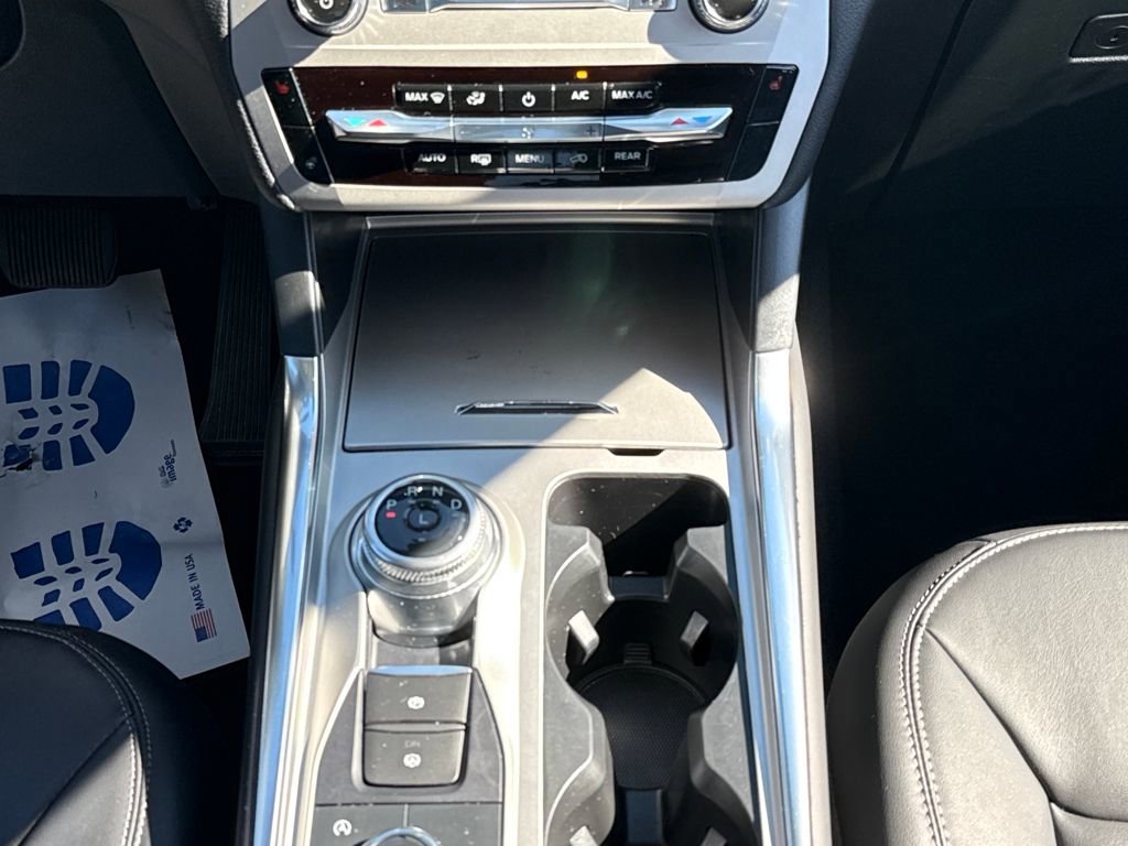 Certified 2023 Ford Explorer XLT w/ Equipment Group 202A image 14