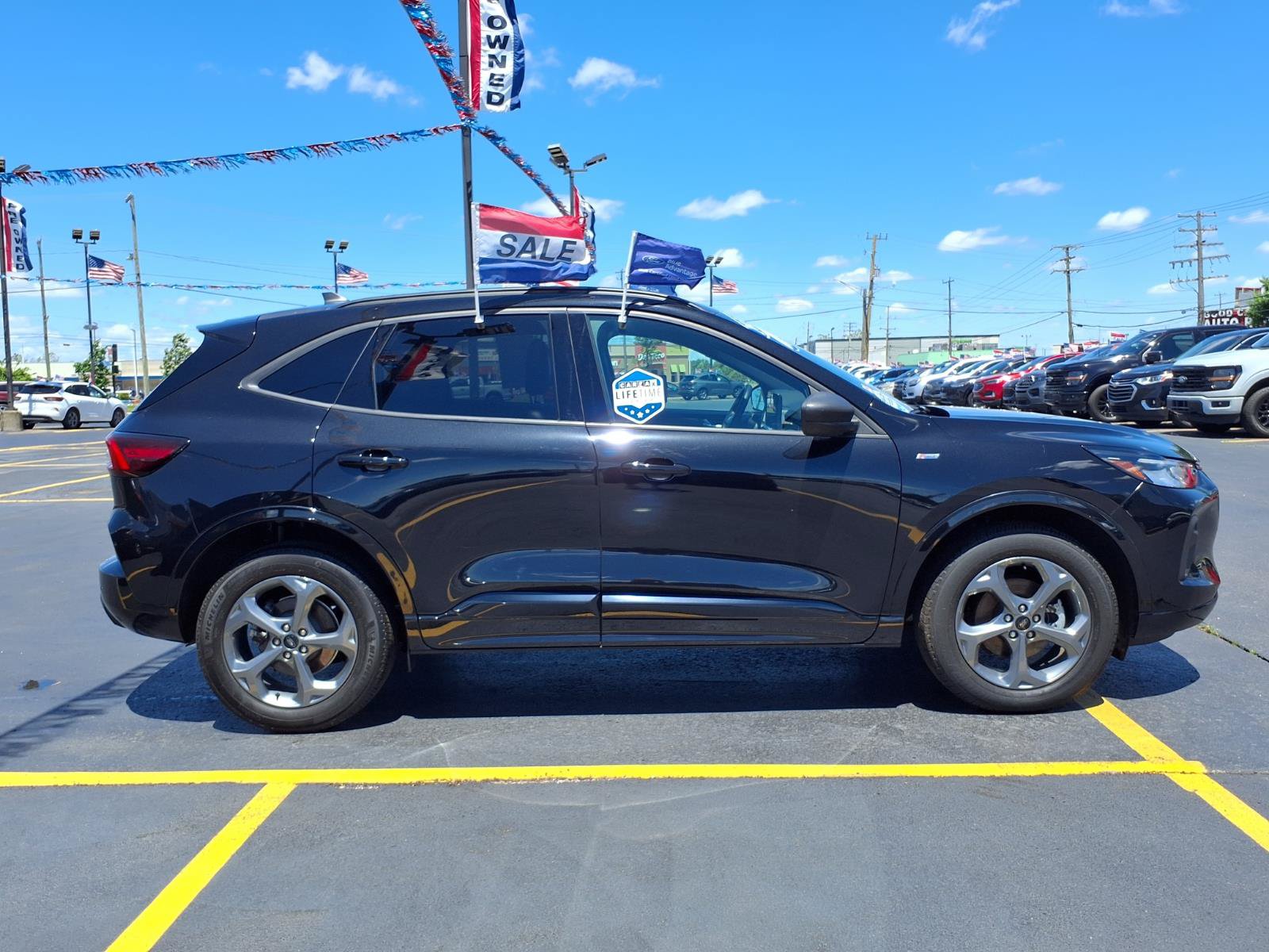 Certified 2024 Ford Escape ST-Line w/ Tech Pack #1 AWD/4WD image 24