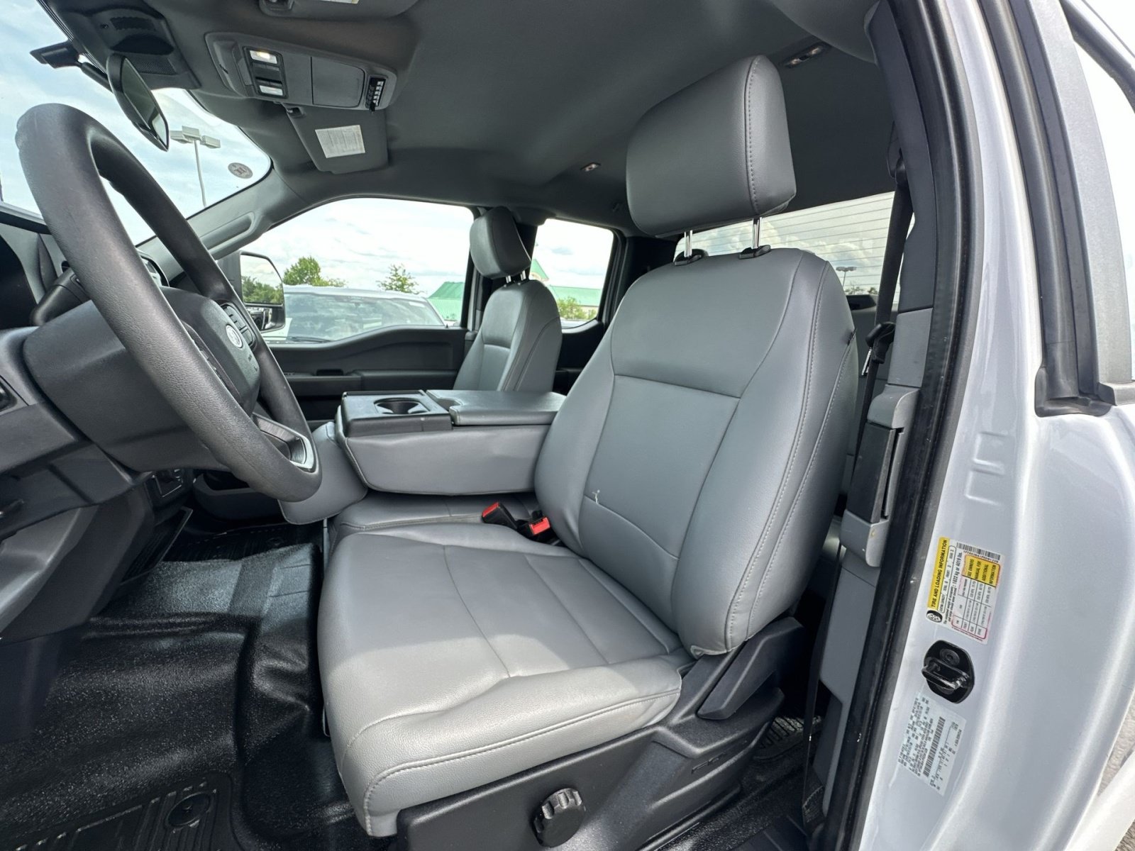 Certified 2023 Ford F350 XL w/ Snow Plow Prep Package AWD/4WD image 21