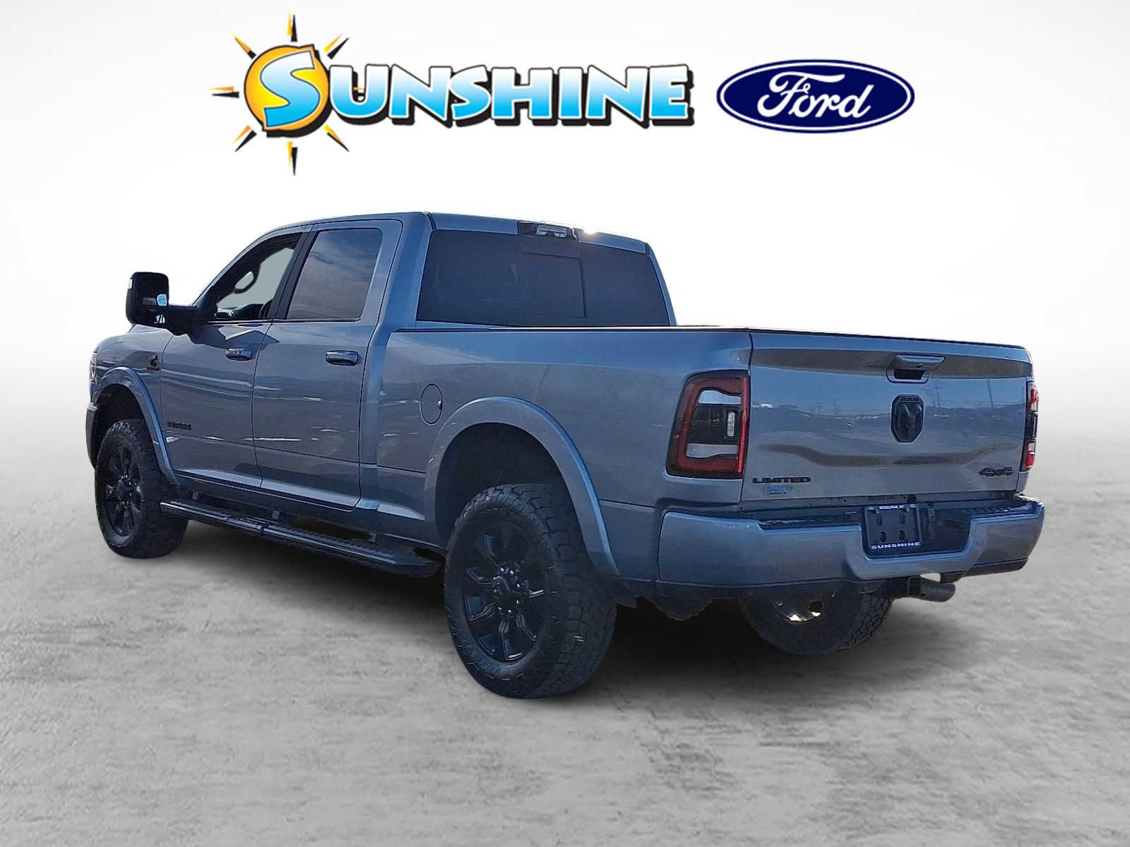 Used 2024 RAM 2500 Limited image 2