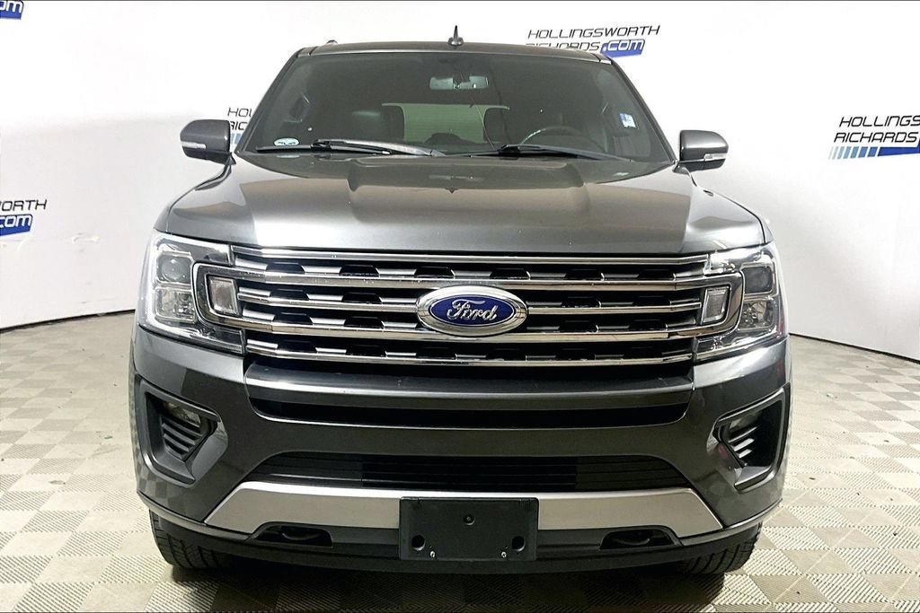 Certified 2018 Ford Expedition XLT w/ Equipment Group 202A AWD/4WD image 2