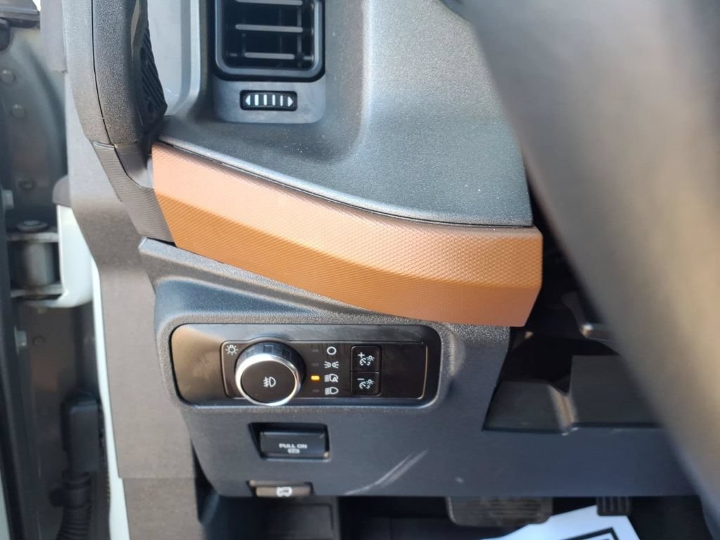 Certified 2024 Ford Bronco Outer Banks AWD/4WD image 14