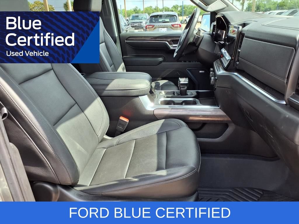 Used 2023 Chevrolet Silverado 1500 LTZ AWD/4WD image 27