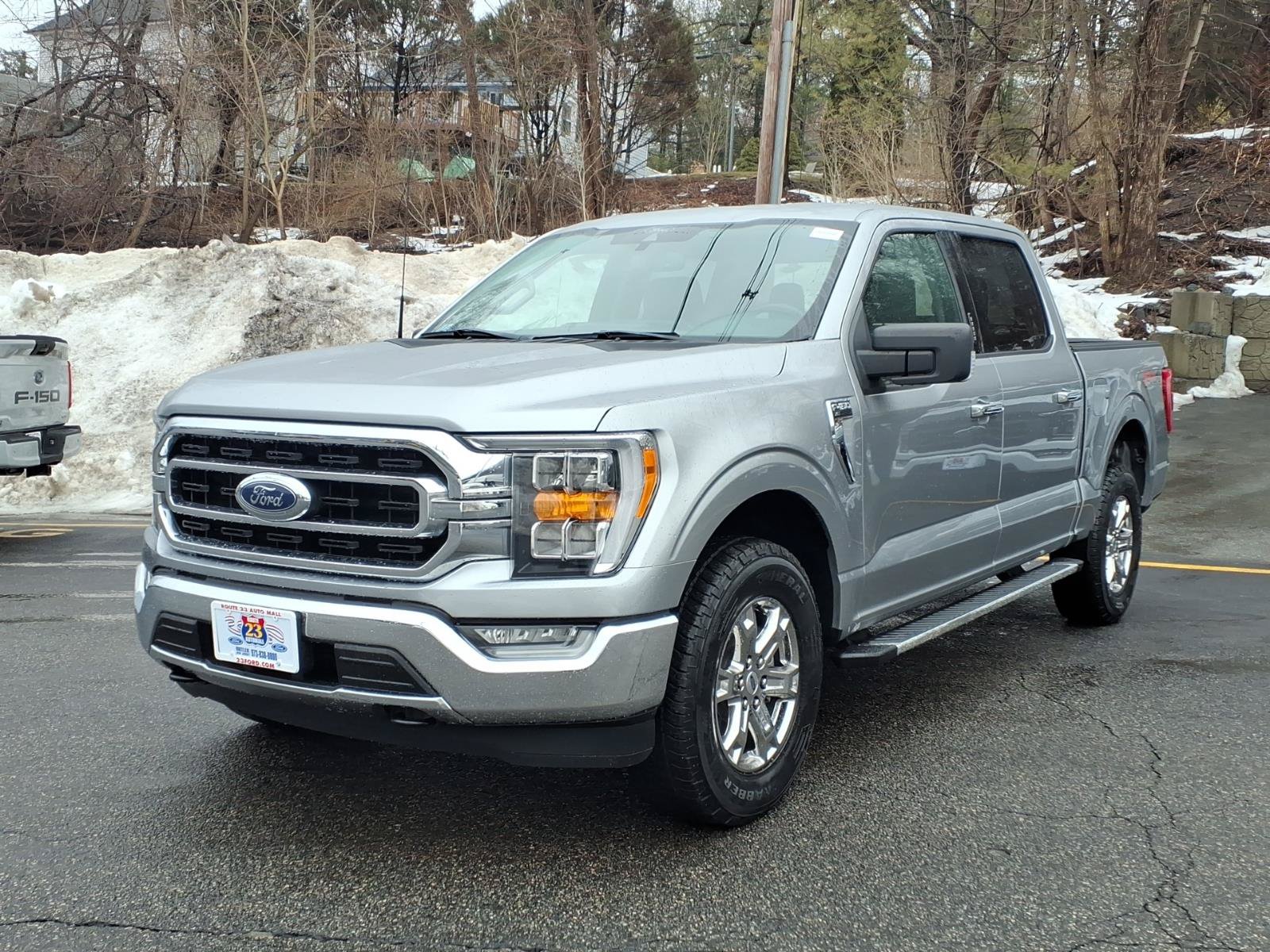 Certified 2022 Ford F150 XLT w/ Equipment Group 302A High AWD/4WD image 4