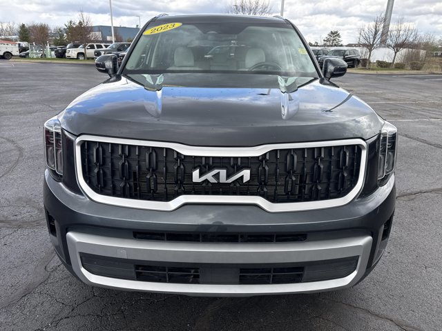 Used 2023 Kia Telluride FWD image 9