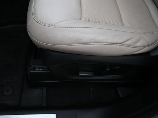Certified 2022 Ford Explorer Limited w/ Equipment Group 301A AWD/4WD image 21