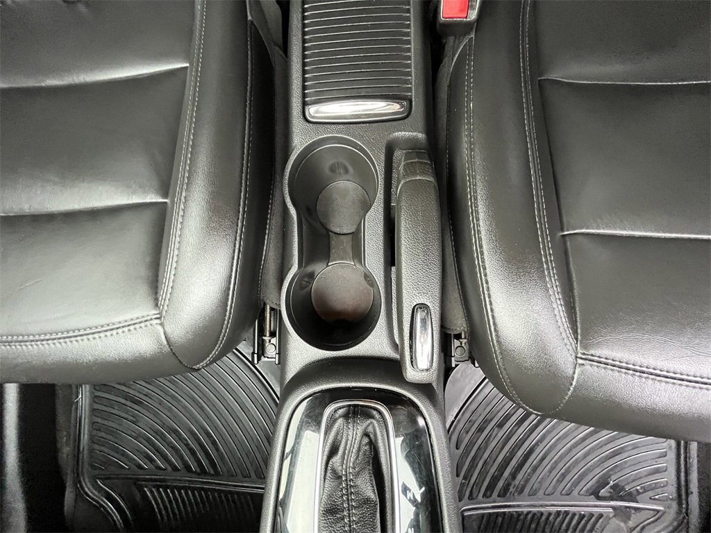 Used 2017 Buick Encore Essence image 11