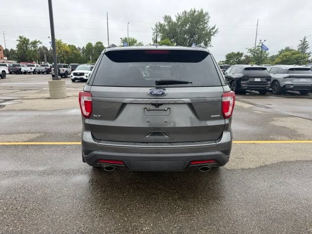 Certified 2018 Ford Explorer XLT w/ Equipment Group 202A AWD/4WD image 9