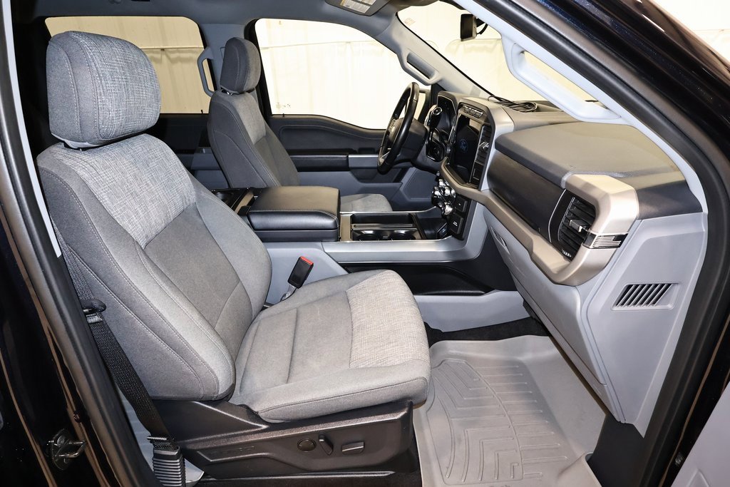 Certified 2021 Ford F150 XLT w/ Equipment Group 302A High image 17