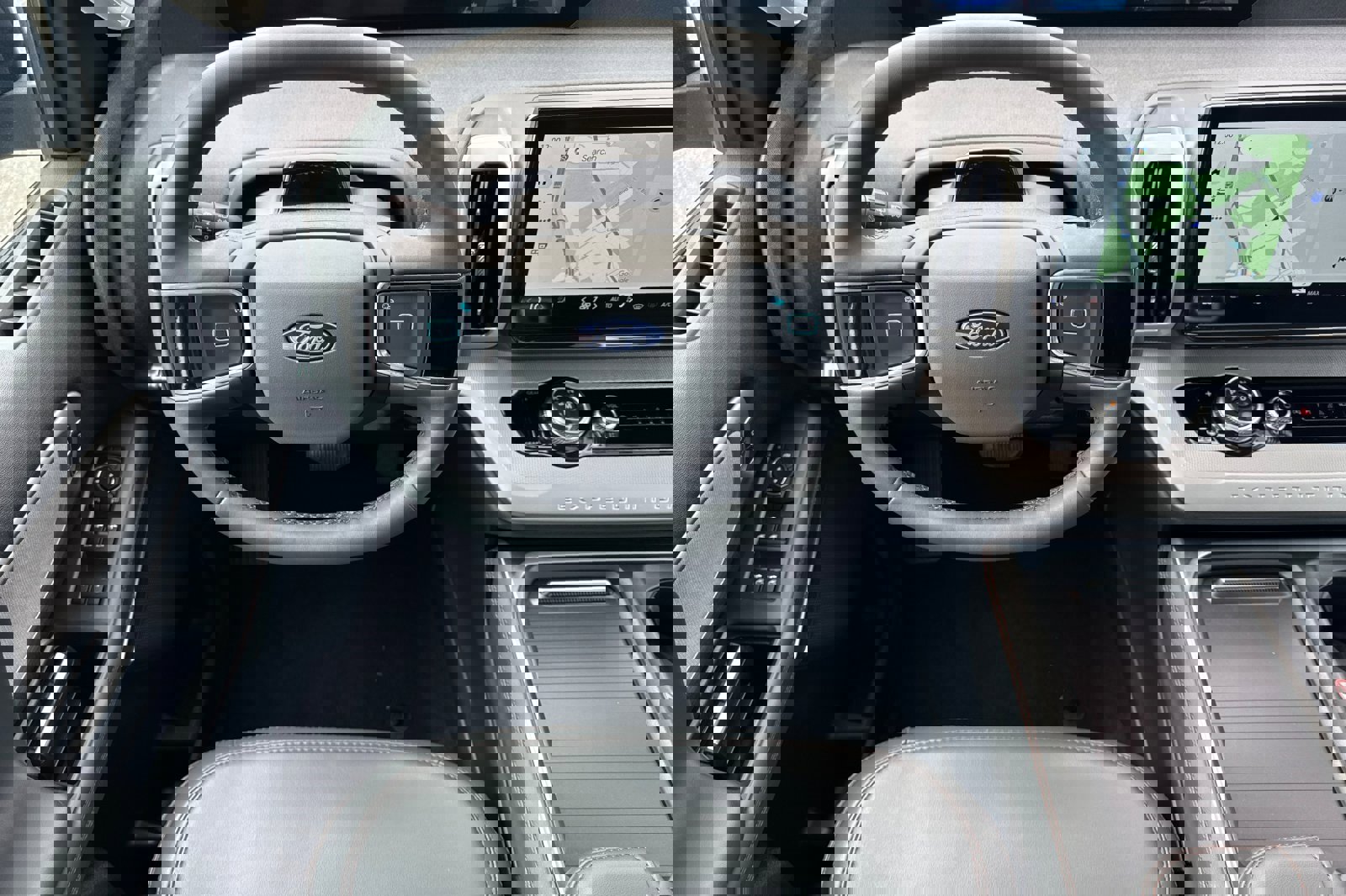 Certified 2025 Ford Expedition Active image 15