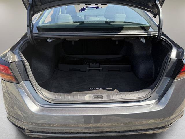 Used 2024 Nissan Altima 2.5 SV w/ SV Premium Package AWD/4WD image 23