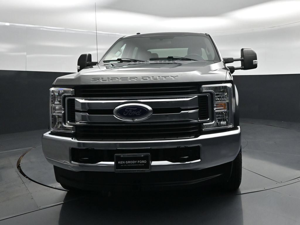 Certified 2019 Ford F250 XL w/ STX Appearance Package AWD/4WD image 17