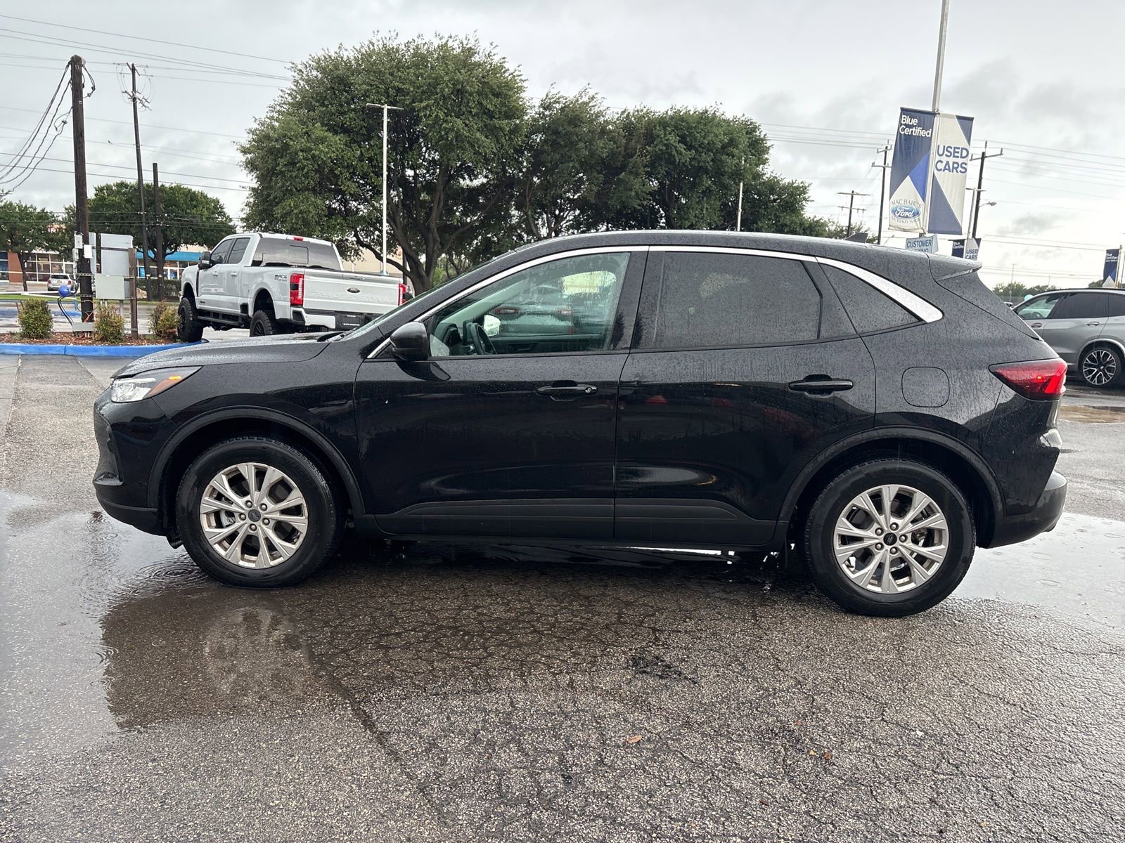 Certified 2024 Ford Escape Active FWD image 6
