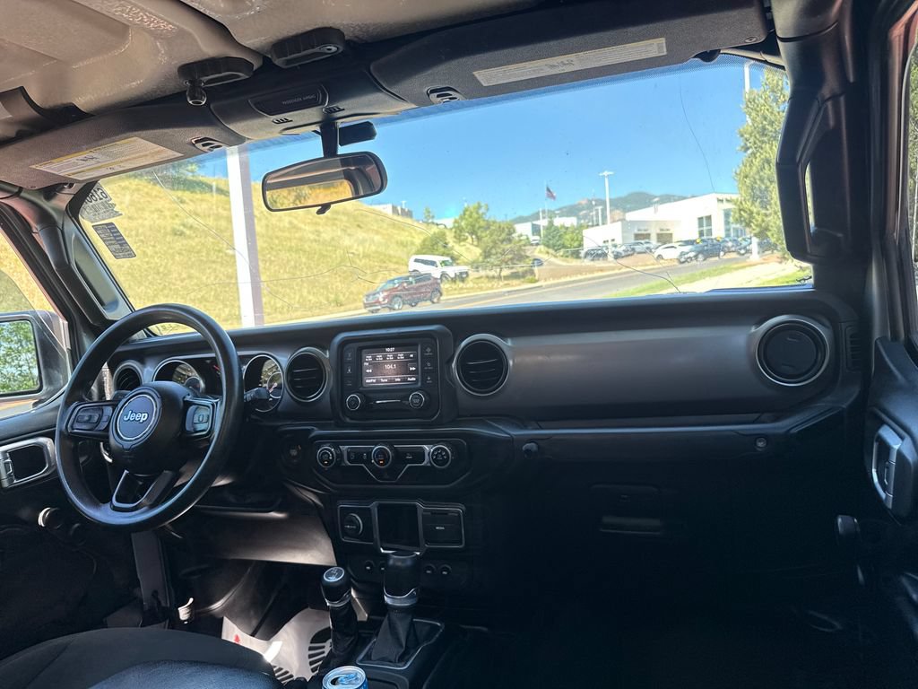 Used 2020 Jeep Gladiator Sport AWD/4WD image 26
