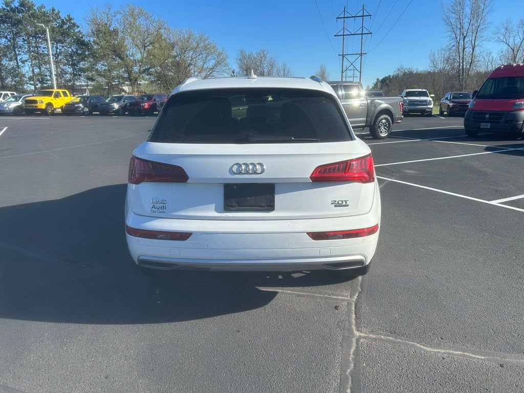 Used 2018 Audi Q5 2.0T Premium Plus w/ Premium Plus Package AWD/4WD image 8