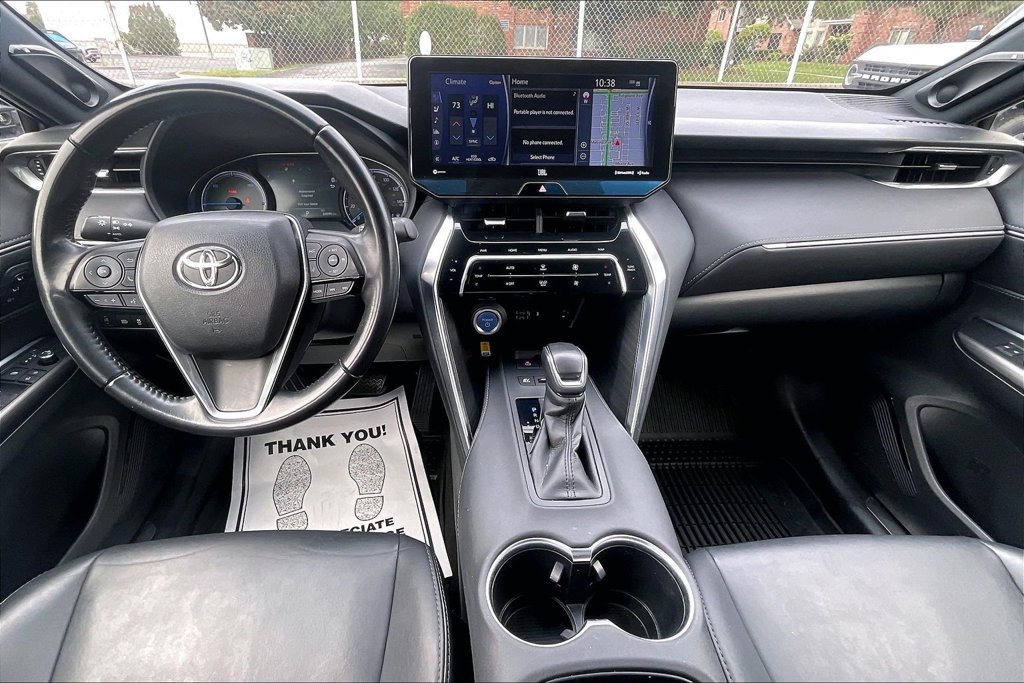Used 2022 Toyota Venza XLE AWD/4WD image 14