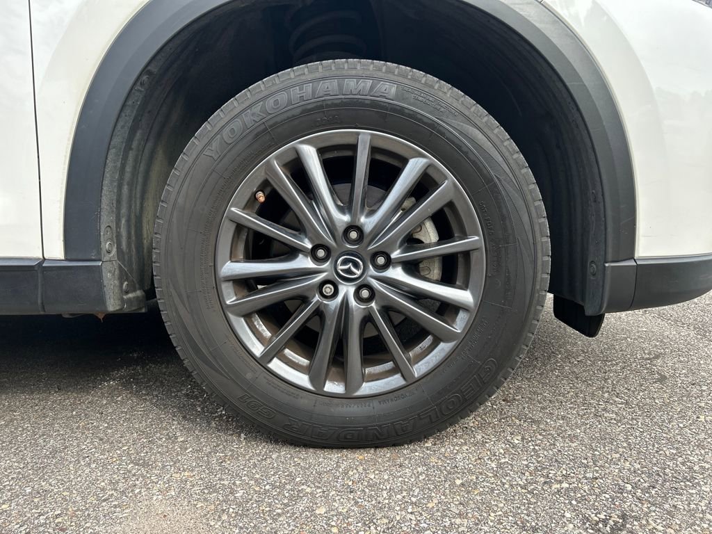 Used 2020 MAZDA CX-5 Touring image 7