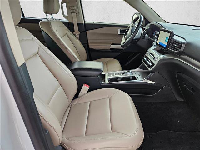 Certified 2020 Ford Explorer XLT w/ Equipment Group 202A RWD image 16