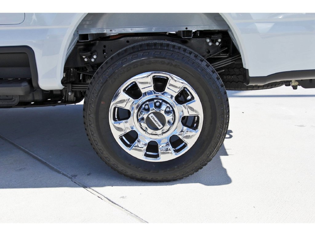 Certified 2026 Ford F250 Lariat w/ Lariat Premium Package AWD/4WD image 33