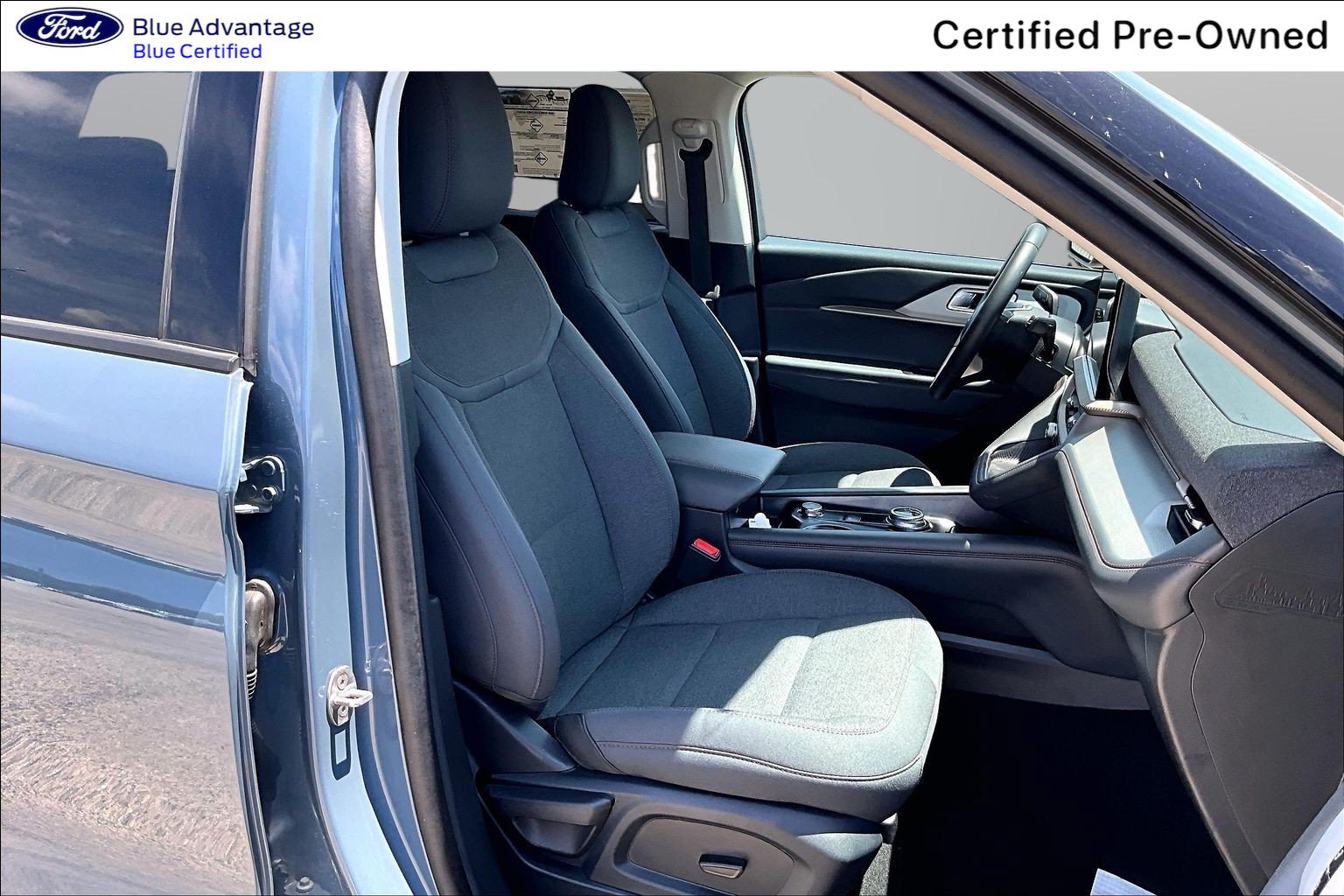 Certified 2025 Ford Explorer Active AWD/4WD image 7