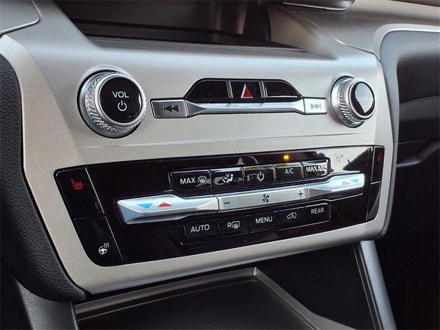 Certified 2023 Ford Explorer XLT w/ Equipment Group 202A image 20