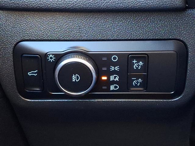 Certified 2022 Ford Escape SEL image 25