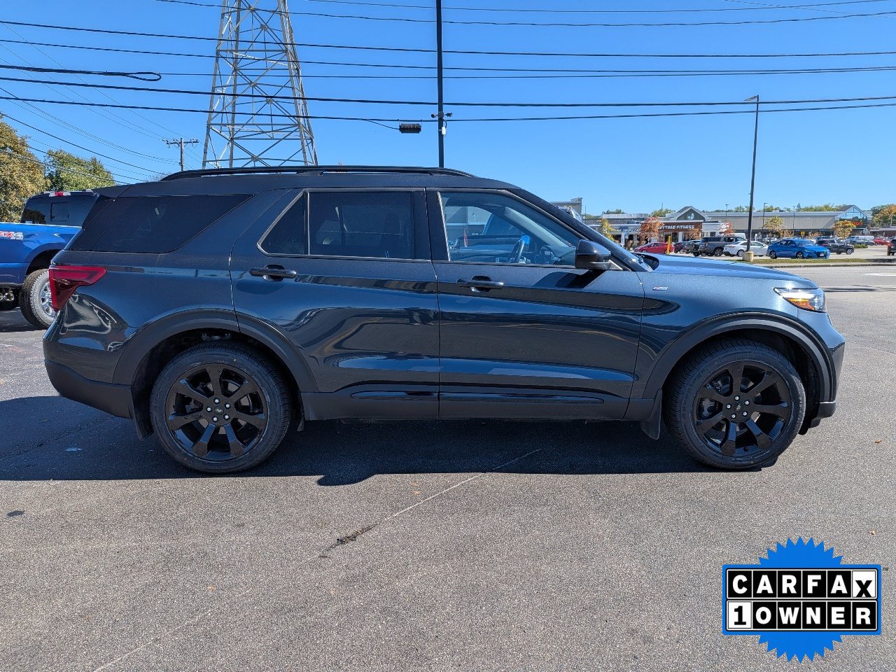 Certified 2023 Ford Explorer ST-Line w/ Class IV Trailer Tow Package AWD/4WD image 3