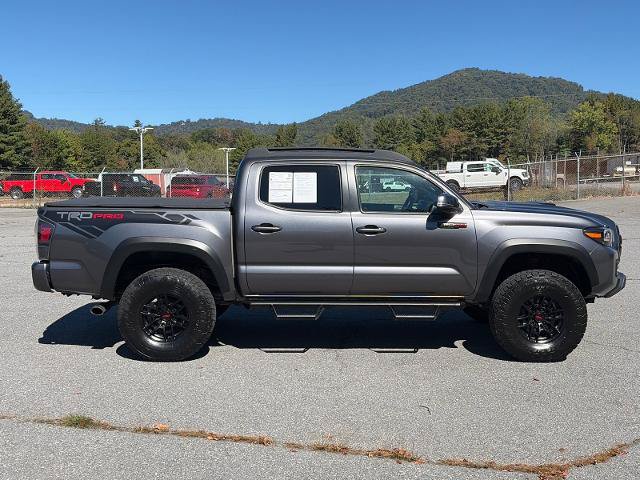 Used 2021 Toyota Tacoma TRD Pro AWD/4WD image 2