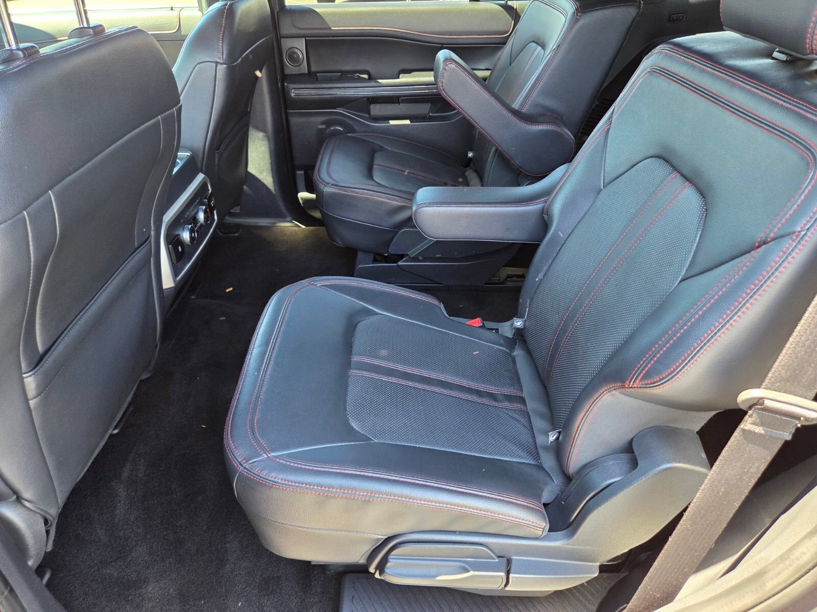 Certified 2023 Ford Expedition Limited AWD/4WD image 12