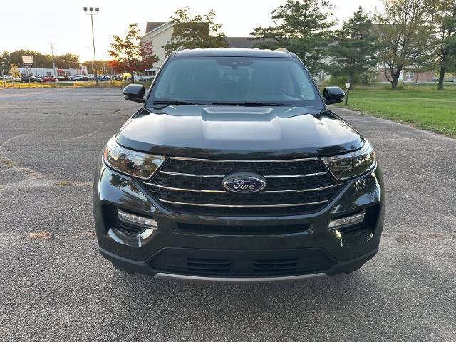 Certified 2024 Ford Explorer XLT w/ Equipment Group 202A AWD/4WD image 8