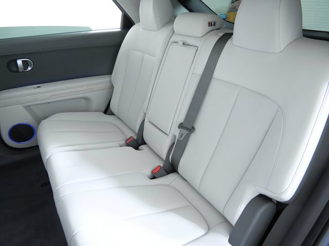 Used 2023 Hyundai Ioniq 5 SEL w/ Cargo Package AWD/4WD image 14