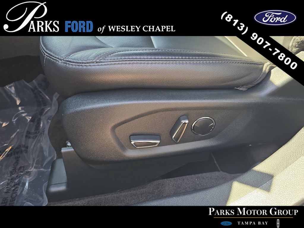 Certified 2018 Ford Explorer XLT w/ Equipment Group 202A AWD/4WD image 21