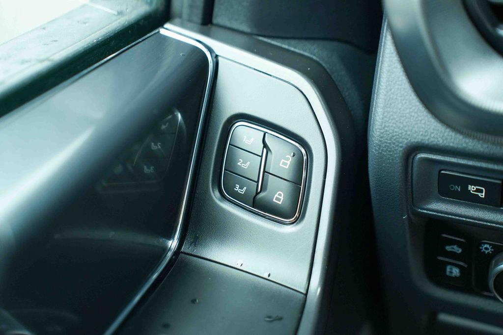 Certified 2024 Ford F150 Lariat AWD/4WD image 29