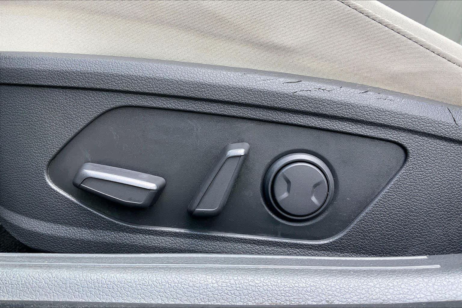 Used 2023 Hyundai Sonata SEL w/ Cargo Package FWD image 36