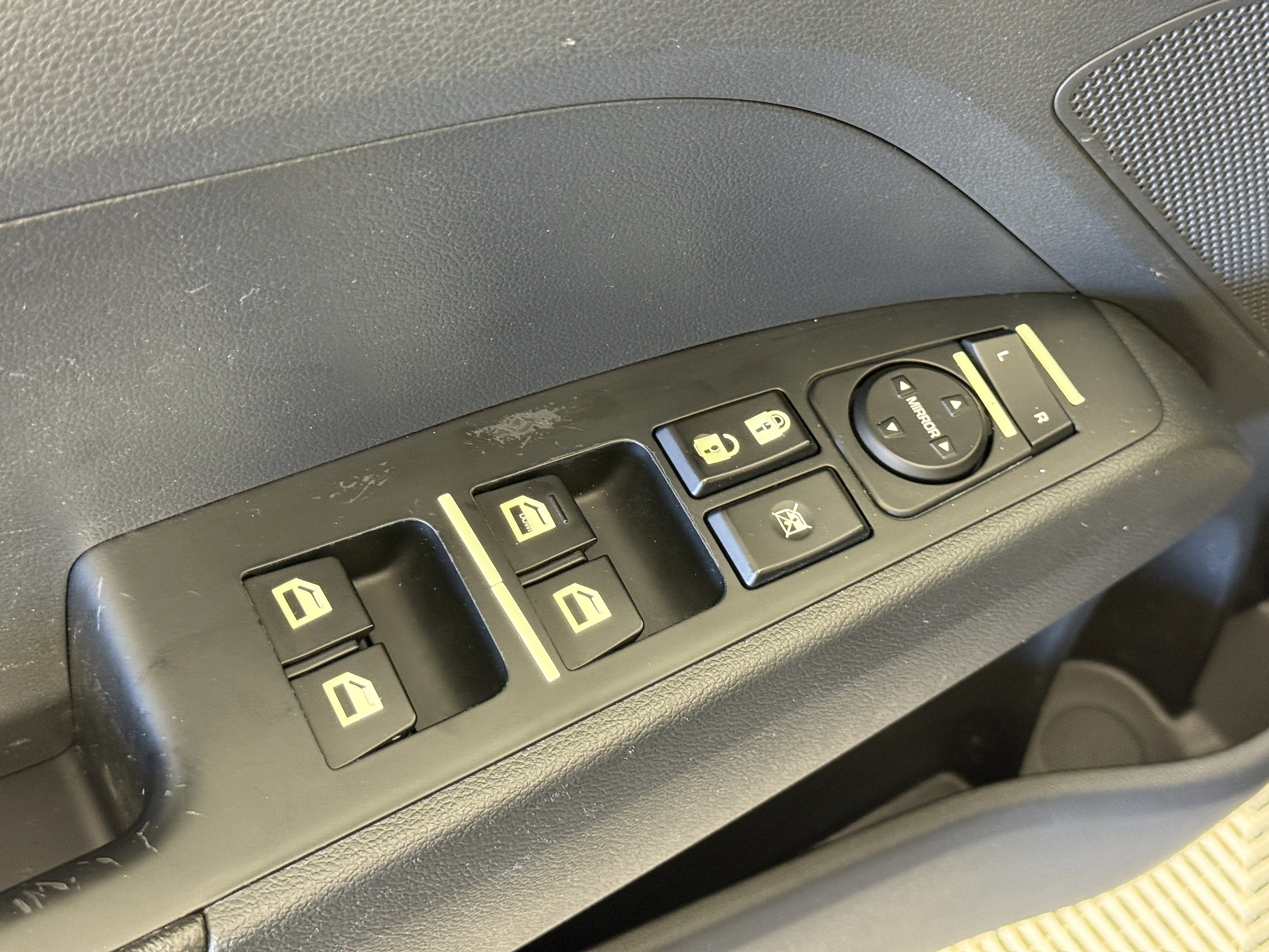 Used 2020 Hyundai Elantra SE w/ Cargo Package (C1) FWD image 15