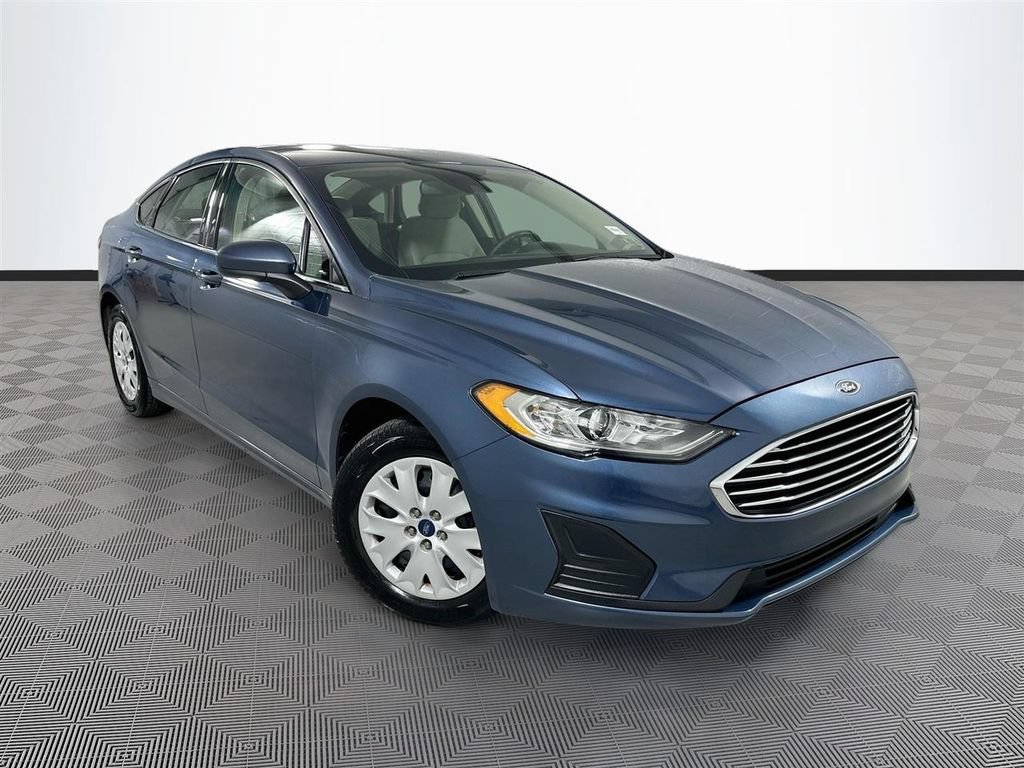 Certified 2019 Ford Fusion S FWD image 1
