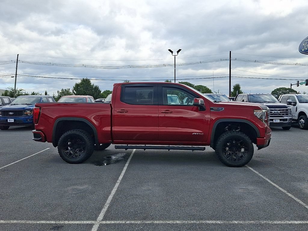 Used 2023 GMC Sierra 1500 AT4 w/ AT4 Preferred Package AWD/4WD image 7