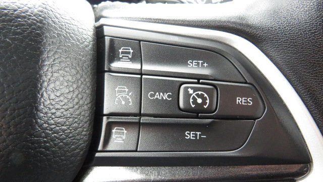 Used 2022 Jeep Grand Cherokee Altitude image 22