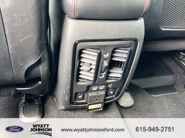Used 2024 Dodge Durango GT RWD image 17