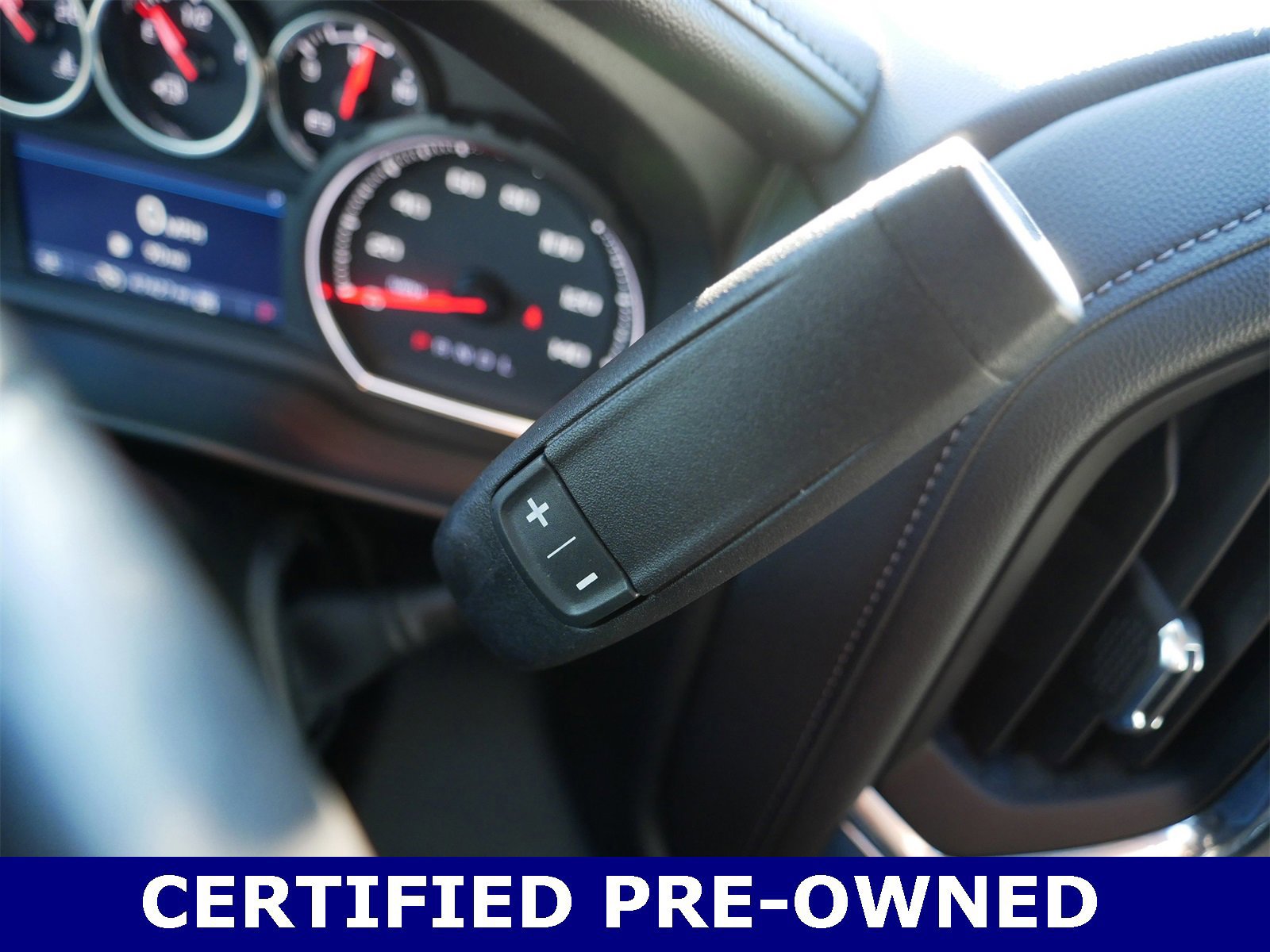 Used 2022 Chevrolet Silverado 3500 LTZ w/ LTZ Convenience Package image 24