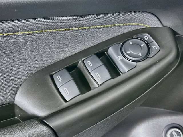 Used 2025 Chevrolet TrailBlazer ACTIV w/ Convenience Package FWD image 23