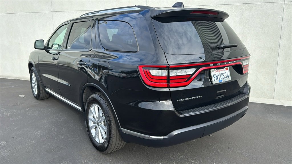 Used 2023 Dodge Durango SXT image 4
