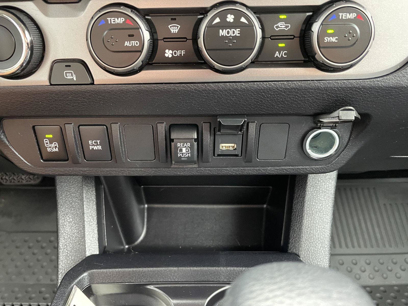 Used 2023 Toyota Tacoma SR5 w/ Technology Package AWD/4WD image 26