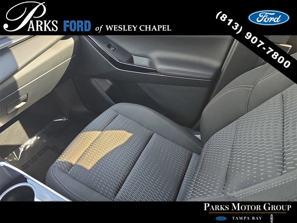 Used 2026 Chevrolet Equinox LT image 13