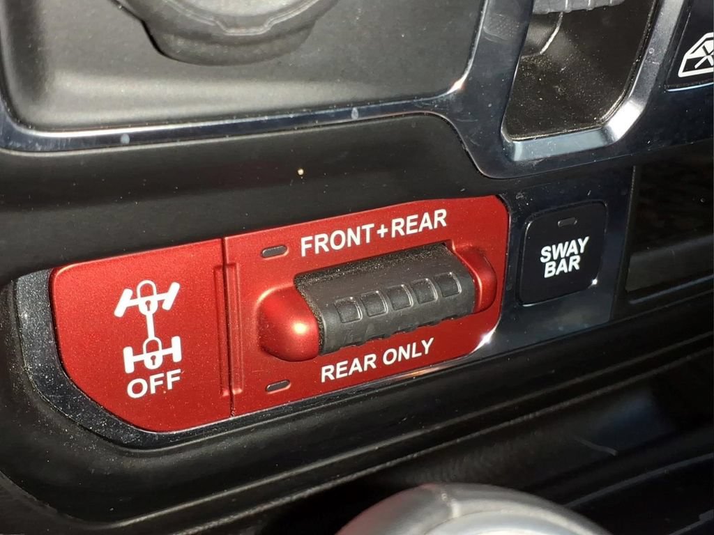 Used 2021 Jeep Wrangler Unlimited Rubicon 4xe w/ Steel Bumper Group AWD/4WD image 11