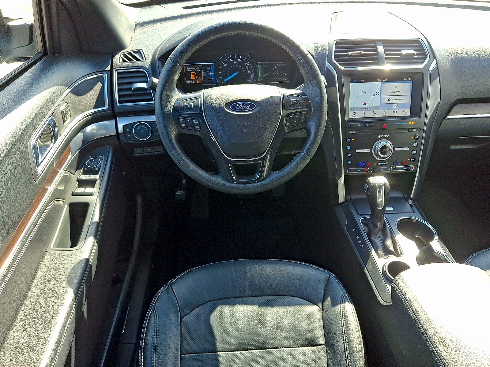 Certified 2019 Ford Explorer Limited w/ Ford Safe & Smart Package FWD image 10