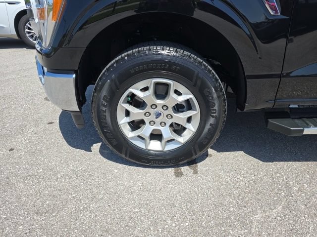 Certified 2022 Ford F150 XLT w/ Trailer Tow Package AWD/4WD image 9