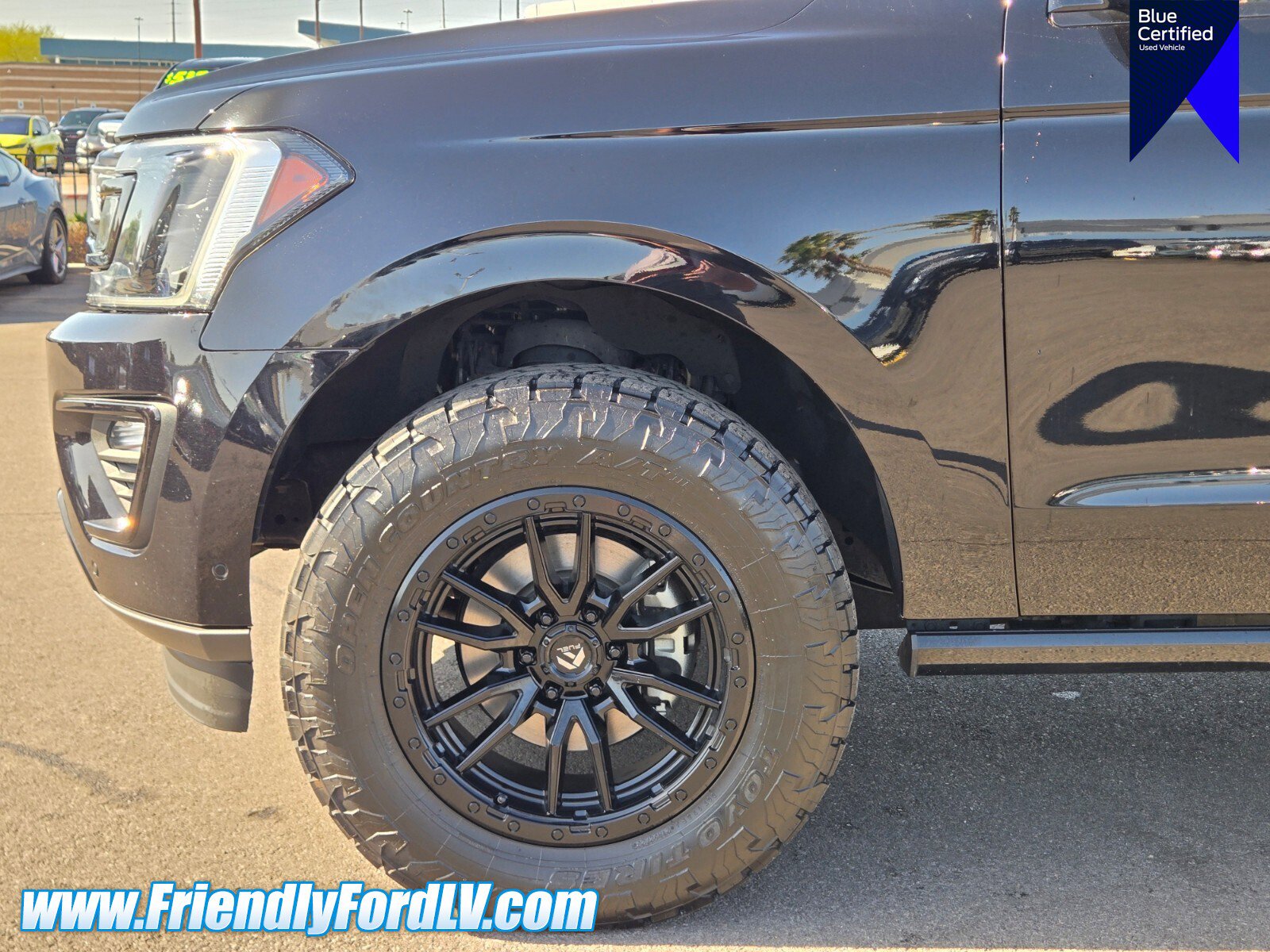 Certified 2019 Ford Expedition Limited w/ Equipment Group 303A AWD/4WD image 8