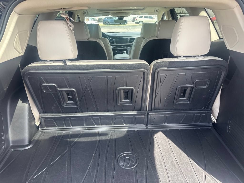 Used 2022 Buick Enclave Avenir w/ Avenir Technology Package AWD/4WD image 20